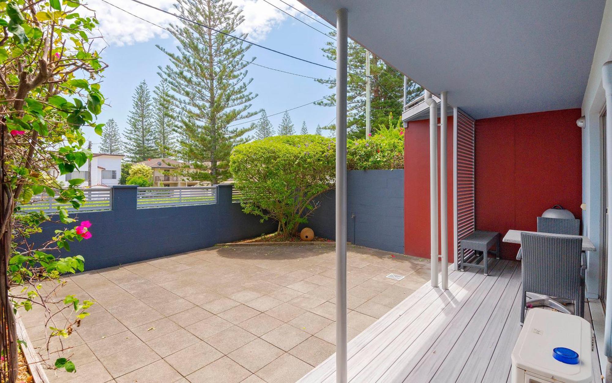 Adrift Apartments Yamba Exterior photo